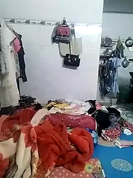 Snapshot of HimiJim chatting on 01/14/25, 06:13 HimiJim online show from 01/14/25, 06:13