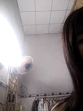 Snapshot of HimiJim chatting on 02/13/25, 05:44 HimiJim online show from 02/13/25, 05:44