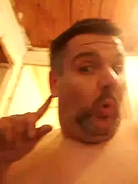 Snapshot of Ronny2510 chatting on 02/13/25, 07:56 Ronny2510 online show from 02/13/25, 07:56