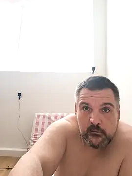 Snapshot of Ronny2510 chatting on 01/16/26, 12:14 Ronny2510 online show from 01/16/26, 12:14