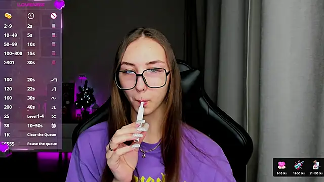 Sm0ly online show from 01/24/25, 02:28