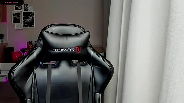 Sm0ly online show from 02/11/25, 01:41