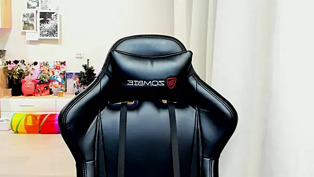 Sm0ly online show from 10/23/25, 01:27