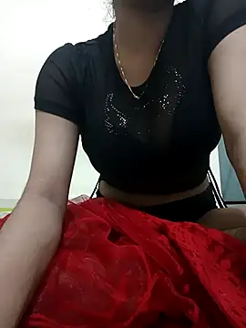 Snapshot of mariyaqueen chatting on 10/03/25, 09:34 mariyaqueen online show from 10/03/25, 09:34