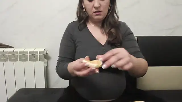 milfmomxx online show from 01/11/25, 08:21