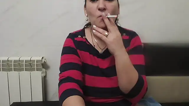 milfmomxx online show from 11/21/25, 06:12