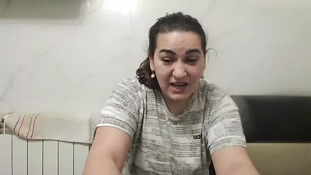 milfmomxx online show from 12/21/25, 08:10