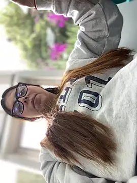 Cloew Marz online show from 09/12/25, 01:33