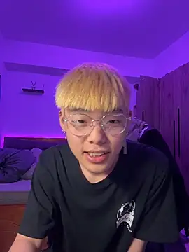 Hitoshi1210 online show from 03/10/26, 07:52