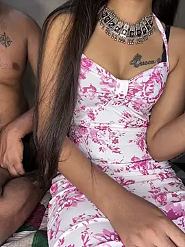 Suhu love online show from 04/18/26, 05:28