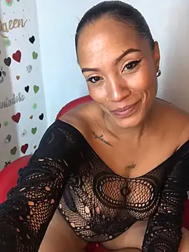 AdelaHaneix online show from 10/10/25, 12:26