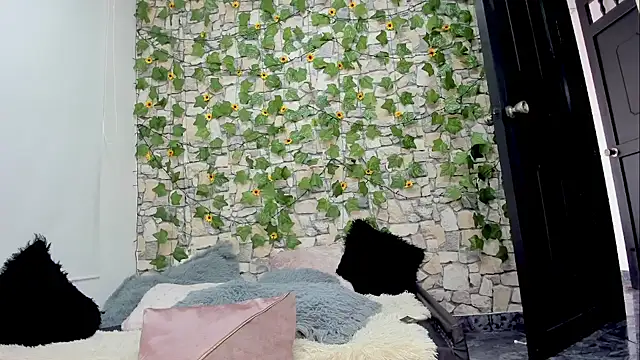 Pandora gu online show from 02/11/25, 07:38