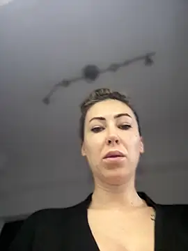 RaquelleDevon online show from 01/15/26, 06:07