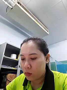 Snapshot of Benlla2802 chatting on 12/06/24, 09:02 Benlla2802 online show from 12/06/24, 09:02