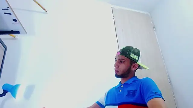 Snapshot of Gregory_hard chatting on 11/29/25, 10:57 Gregory hard online show from 11/29/25, 10:57