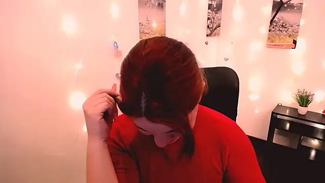 Sun Alexia online show from 10/26/25, 02:34