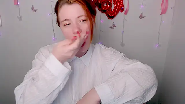 Sun Alexia online show from 02/15/26, 03:14