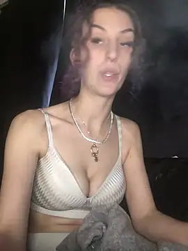 indie-rayne online show from 02/19/25, 03:27