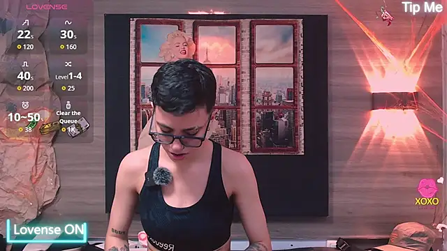 Cutie Shy  online show from 10/30/25, 07:03