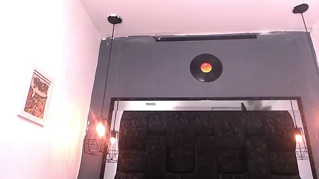 Cutie Shy  online show from 03/04/26, 06:25