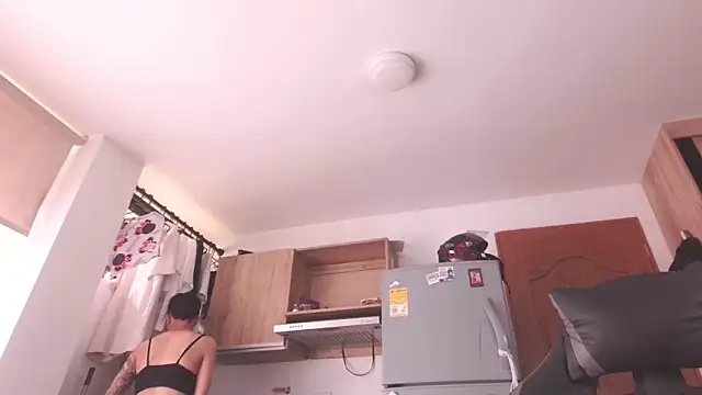 Cutie Shy  online show from 04/08/26, 05:35