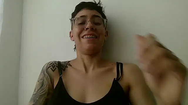 Cutie Shy  online show from 07/24/26, 01:31