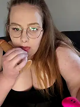  Julie x online show from 12/07/24, 12:45