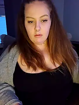  Julie x online show from 12/27/24, 03:37