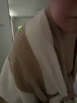 lolitalamasbonita01 online show from 02/10/25, 09:36