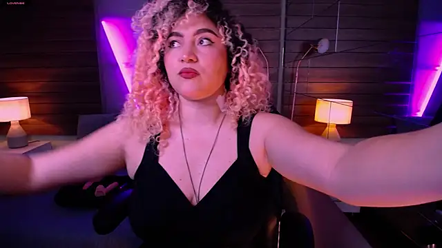 Kateryn  online show from 02/07/25, 08:10