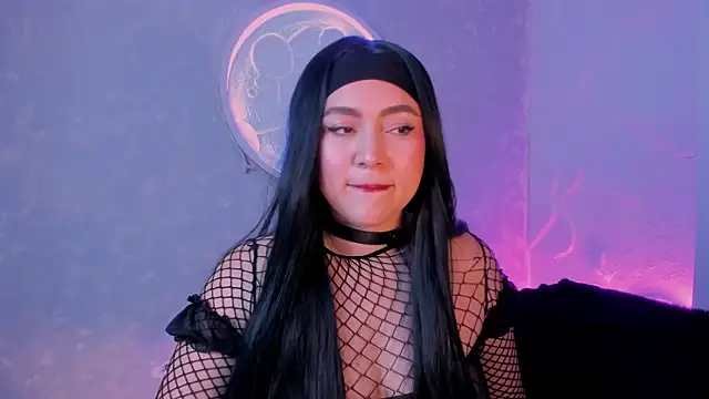 Kateryn  online show from 10/20/25, 09:37