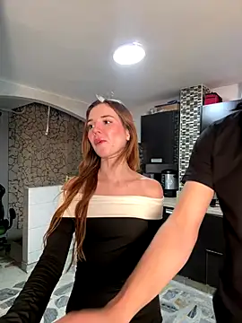 Snapshot of samantha_kevin chatting on 10/17/25, 04:37 samantha kevin online show from 10/17/25, 04:37