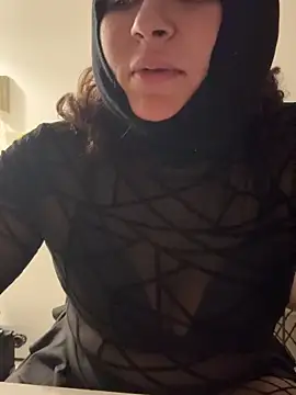 inesXV online show from 10/18/25, 01:30