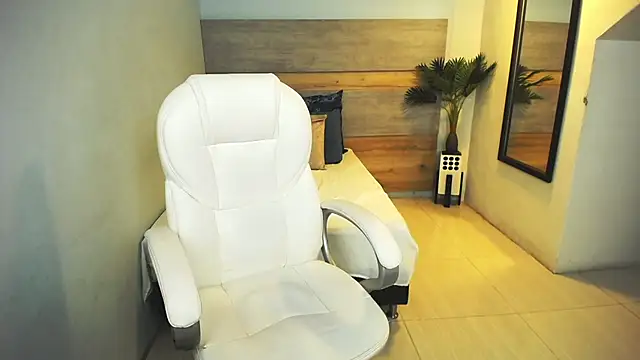 liseth fox online show from 01/02/25, 11:06