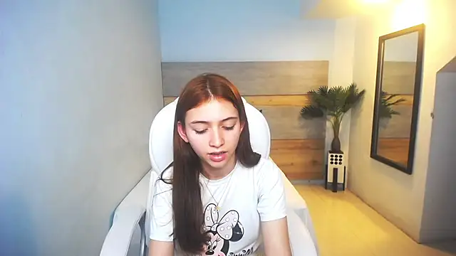 liseth fox online show from 01/04/25, 06:40