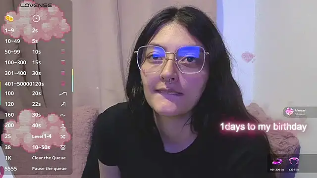 Snapshot of lessliee22_ chatting on 05/12/26, 07:05 lessliee22 online show from 05/12/26, 07:05