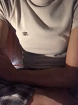 Snapshot of Cute_lady99 chatting on 02/06/26, 04:10 Cute lady99 online show from 02/06/26, 04:10