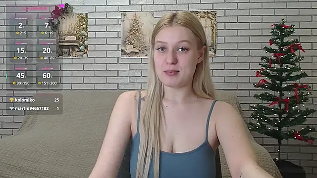 Snapshot of EmiliaDuchess chatting on 01/09/25, 09:48 EmiliaDuchess online show from 01/09/25, 09:48