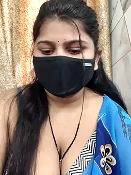 Hotty-simran online show from 01/15/26, 04:50