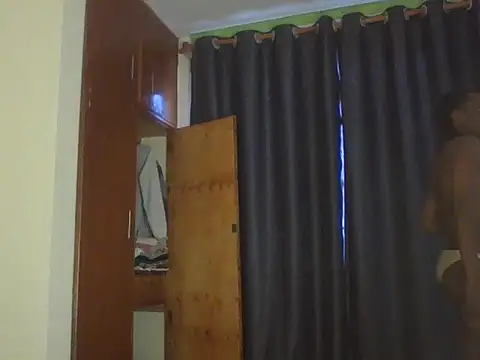 Apple bitch online show from 11/14/25, 04:33