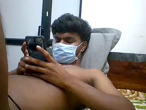 Snapshot of Bangalore_boy29 chatting on 06/04/26, 12:44 Bangalore boy29 online show from 06/04/26, 12:44