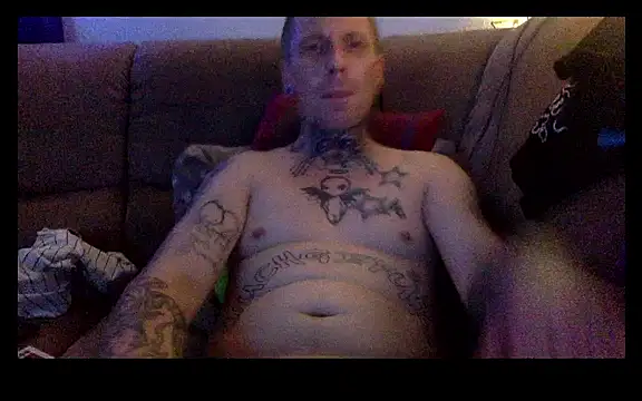 Snapshot of Schabernack1990 chatting on 01/07/25, 05:43 Schabernack1990 online show from 01/07/25, 05:43