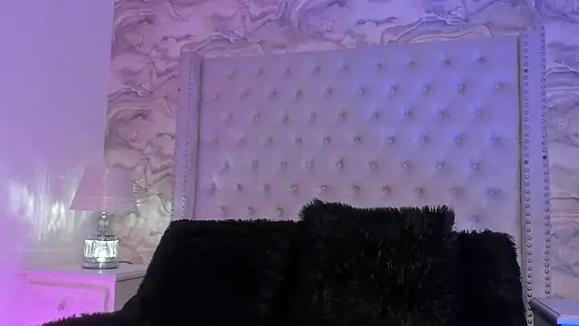 Snapshot of Kev_jenner chatting on 02/09/25, 01:33 Kev jenner online show from 02/09/25, 01:33