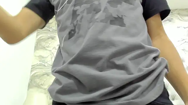 Snapshot of Kev_jenner chatting on 09/25/25, 09:40 Kev jenner online show from 09/25/25, 09:40