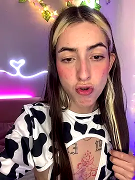 YouliteSllut2 online show from 12/04/24, 03:04