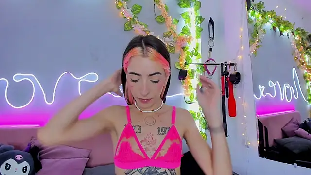 YouliteSllut2 online show from 01/27/25, 11:00