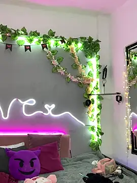 YouliteSllut2 online show from 03/14/25, 08:28