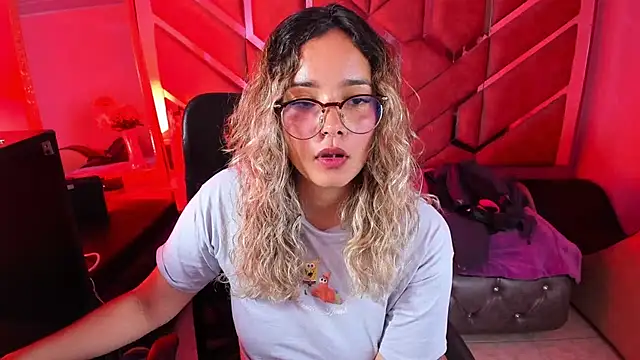 Olivia Fox69 online show from 11/15/25, 04:10