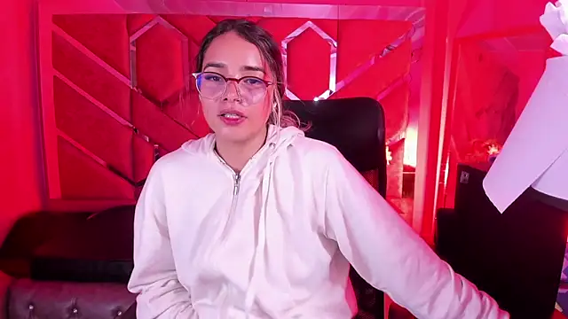 Olivia Fox69 online show from 03/03/26, 03:12