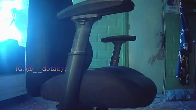 Snapshot of doTao7 chatting on 03/04/25, 09:43 doTao7 online show from 03/04/25, 09:43